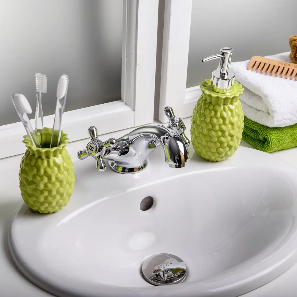 Фото 5 Дозатор для жидкого мыла настольный «Ananas»