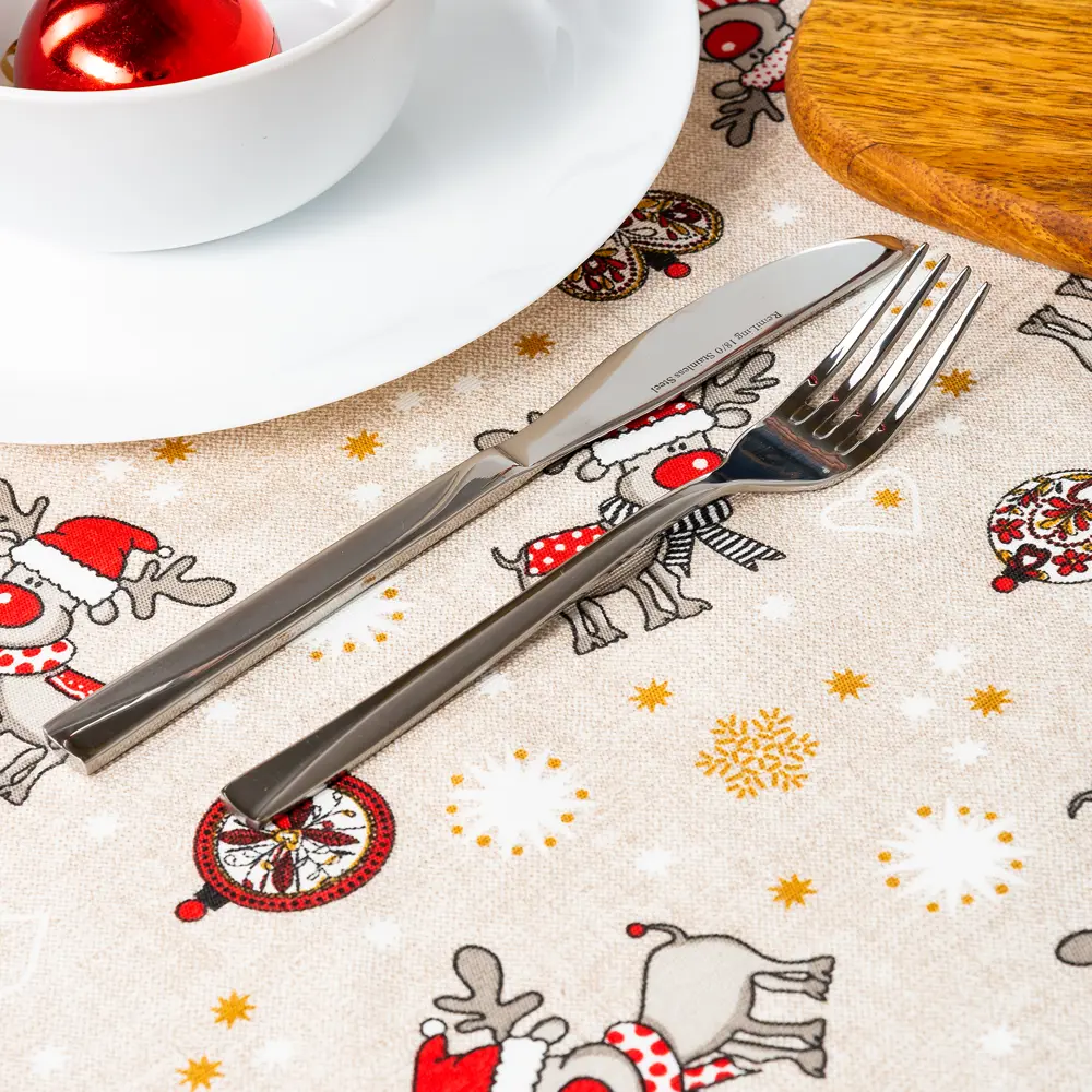 Фото 5 Скатерть «Оленёнок Санты», прямоугольная, 136х170 см, цвет бежевый