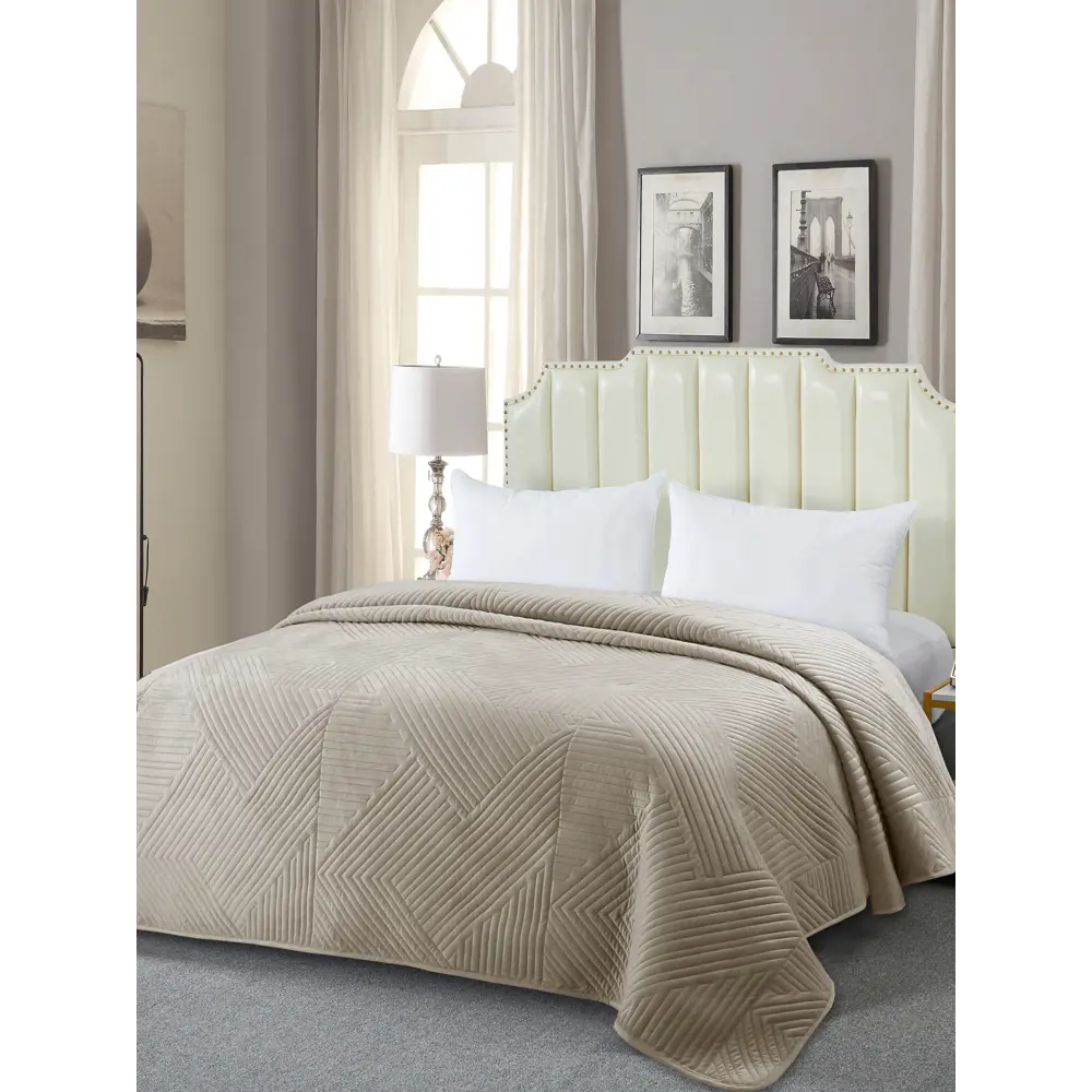 Фото Покрывало Romance Кардона 134704, 200x220 см, велюр, цвет бежевый