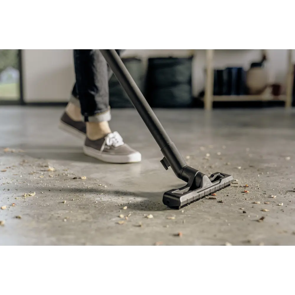 Фото 4 Пылесос строительный Karcher WD 2 Plus V12/6/18/C, 1000 Вт, 12 л Фото 4 Пылесос строительный Karcher WD 2 Plus V12/6/18/C, 1000 Вт, 12 л