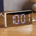 Часы настольные Simaland электронные белая индикация от USB 7.5x15.5 см белые