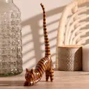 Сувенир интерьерный "Кошка полосатая под кольца" 12x4x25 см