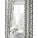 Комплект штор с зелеными веточками на белом фоне Decoracion #33102001, 145x275 x2 шт