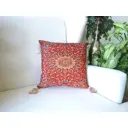 Декоративная подушкаZaberite Красное золото Сказки Шахерезады 00621, 40x40 см