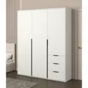 Шкаф распашной Бергамо с 3 дверями 180x220x46.6 см ЛДСП цвет белый