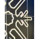 Светящаяся электрическая фигура Эйджи Варежка универсальная 2400 ламп h 220 см белый