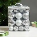 Набор елочных шаров KREAFORTA ø6-8 см серый 50 шт.