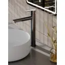 Смеситель для раковины Agger Easy A3112155 однорычажный высокий цвет стальной серый