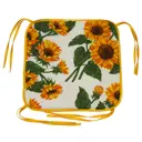 Сидушка для стула «Подсолнух» 35х35 см цвет бело-оранжевый