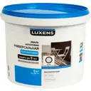 Эмаль универсальная Luxens полуматовая цвет белый 6 кг