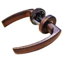 Ручки дверные КЭМЗ РФ10МЛ на розетке медь