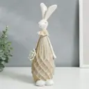 Сувенир интерьерный "Зайчик высокий, с кружевным воротником, с цветочком" беж 27.5x9x9.8 см