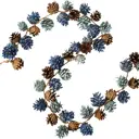 Декоративное украшение из сосновых шишек 120x8x5 см