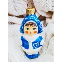 Елочная игрушка Снегурочка внучка Коломеев ФУ-384 8 см х 4 см разноцветный