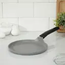 Сковорода Kukmara 4206803 22 см со съемной ручкой без крышки алюминий литой цвет серый