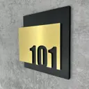 Цифры на дверь квартиры Бестмедиа самоклеящиеся №101 15x12 см царапанное золото