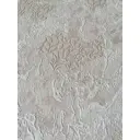 Обои флизелиновые Vilia Овация 1.06 м золотистые бежевые белые 1705-61