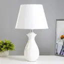 Настольная лампа Risalux лилиан E27 40 Вт 25x25x42см ln1000 9947757 цвет белый