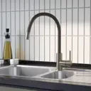 Смеситель для кухни Iddis Kitchen 360 поворотный излив 0 см цвет хром