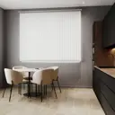 Комплект вертикальных жалюзи Унистайл Vzhbeliy 220x185 см алюминий цвет белый