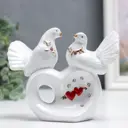 Фигурка сувенирная Simaland "Белые голубки на сердце" стразы 11 см