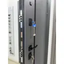 Входная дверь Buldoors 90 РP правый 205x86см цвет букле черный/белый матовый с зеркалом