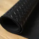 Резиновое напольное покрытие Premium Grass Елочка 1.5x4 м (рулон)
