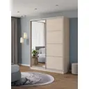 Шкаф-купе Клевер Атина с 2 дверями и зеркалом 240x180х65 см 6 полок ЛДСП цвет шамони светлый