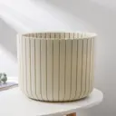 Кашпо Idea Шато 6628159 25x20 см 8 л пластик белый
