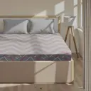 Простыня Этель Сиренево-серые зигзаги 160x235 см хлопок на резинке цвет бежевый