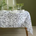 Скатерть на стол Доляна Plant leaves круглая 146x180 см цвет разноцветный