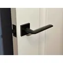 Ручка дверная межкомнатная Itaros Асти 700002 чёрная в полном комплекте