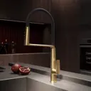 Смеситель для кухни Vincea VKF-118BG гибкий излив 27.2 см цвет брашированное золото