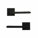 Дверная ручка на розетке KREAFORTA Нева без запирания цвет черный