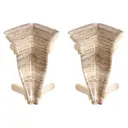 Уголок внутренний для плинтуса Pro Дом «Дуб Тангай» высота 55 мм 2 шт.