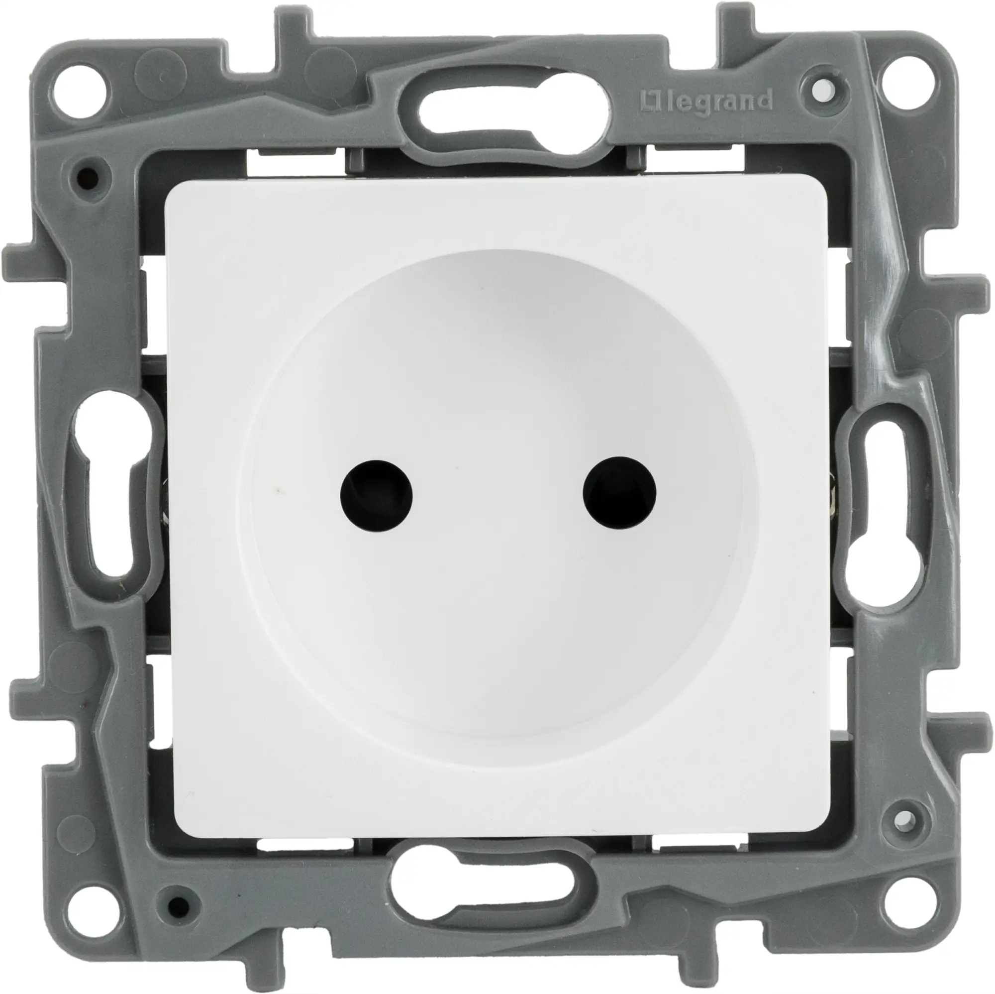 Изображение товара Розетка без заземления Legrand Etika 1 пост, IP20, белая, монтаж встраиваемый