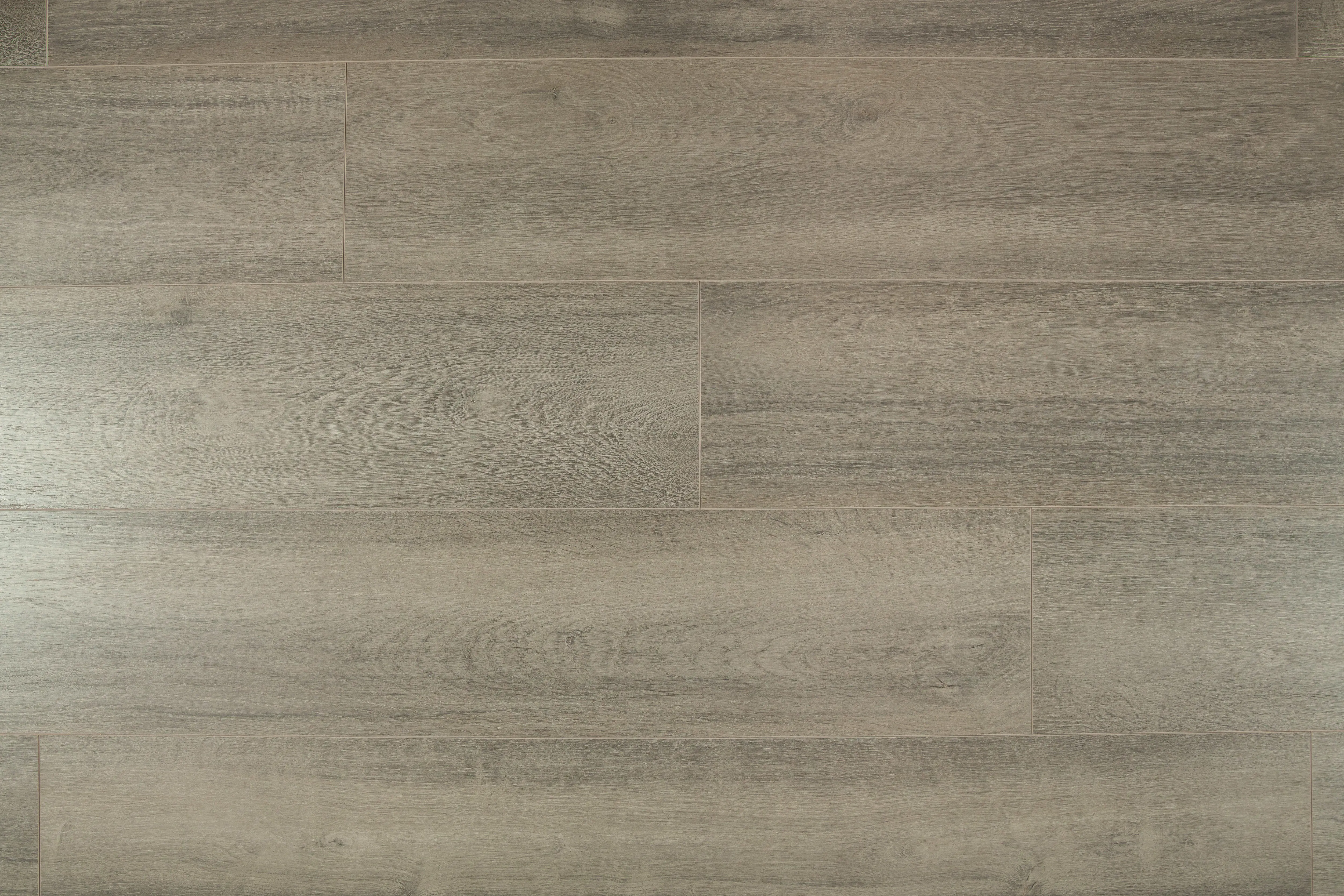 Изображение товара Ламинат Kronopol BlackPool Platinium Wembley Oak 32 класс толщина 10 мм с фаской 1.68 м²