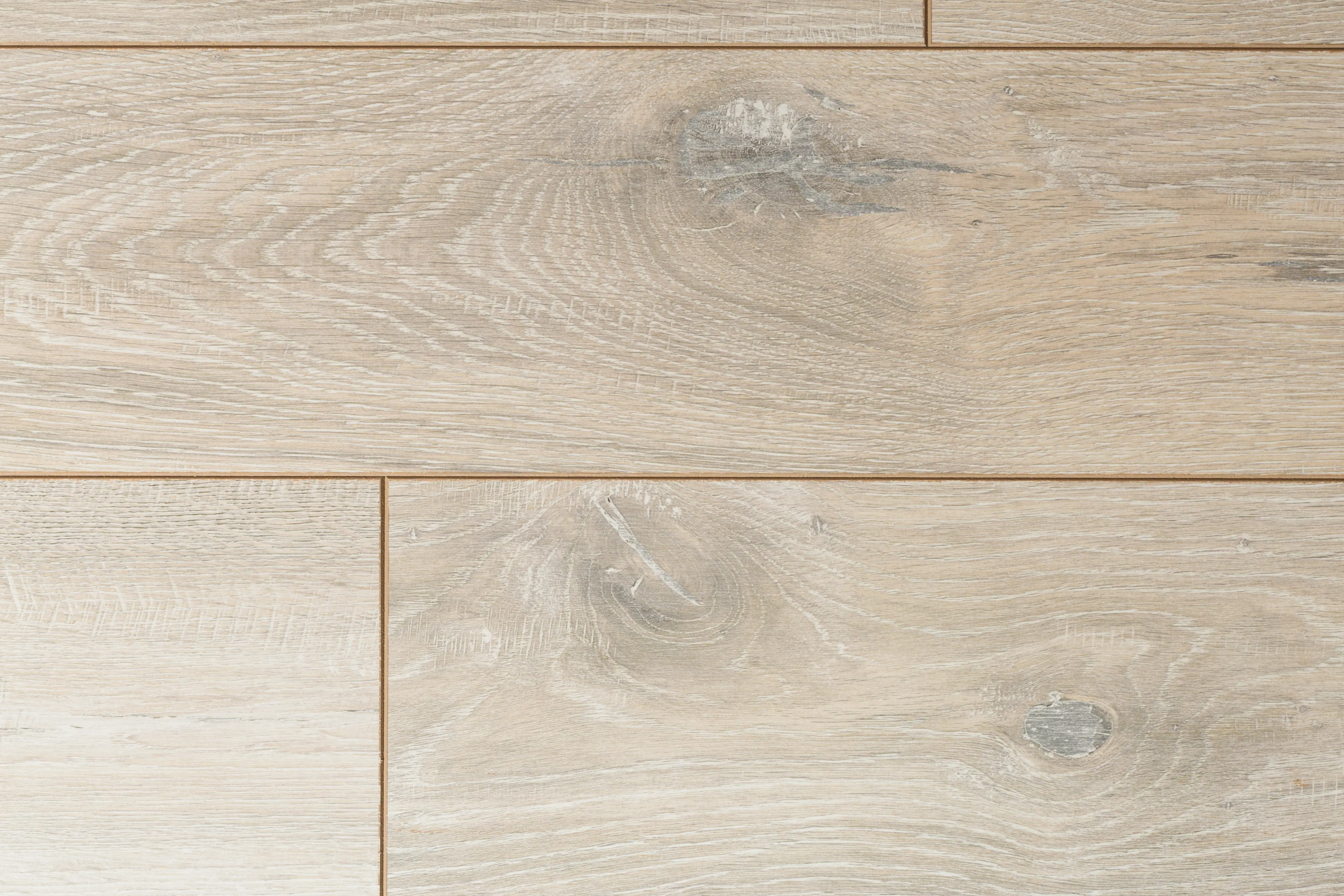 Изображение товара Ламинат Classen Dafino Green Dab Grizzly 32 класс толщина 8мм с фаской 2.05 м²