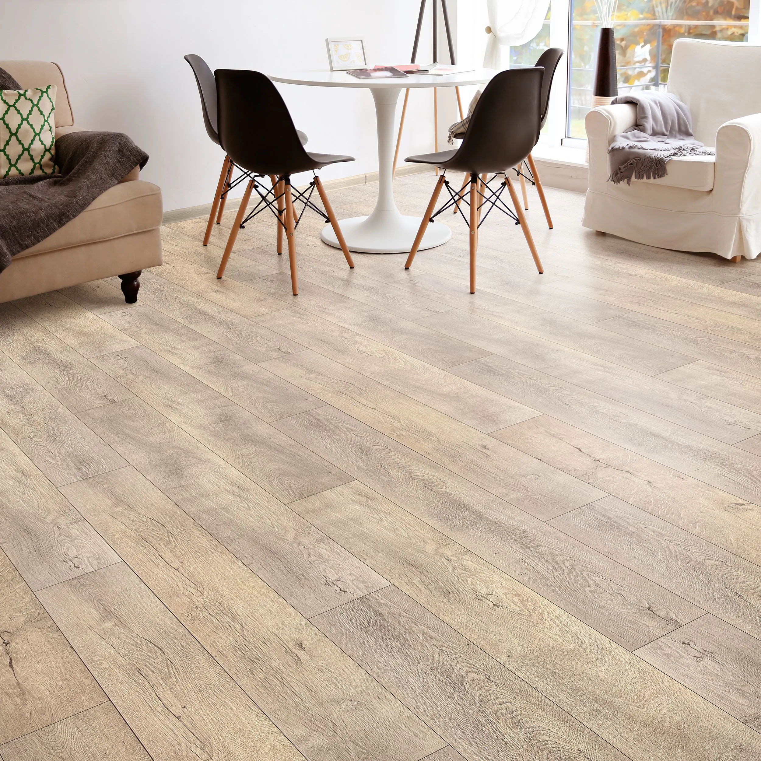 Изображение товара Ламинат Tarkett Уилсон 33 класс, 14 мм, фаски, под теплый пол, Россия