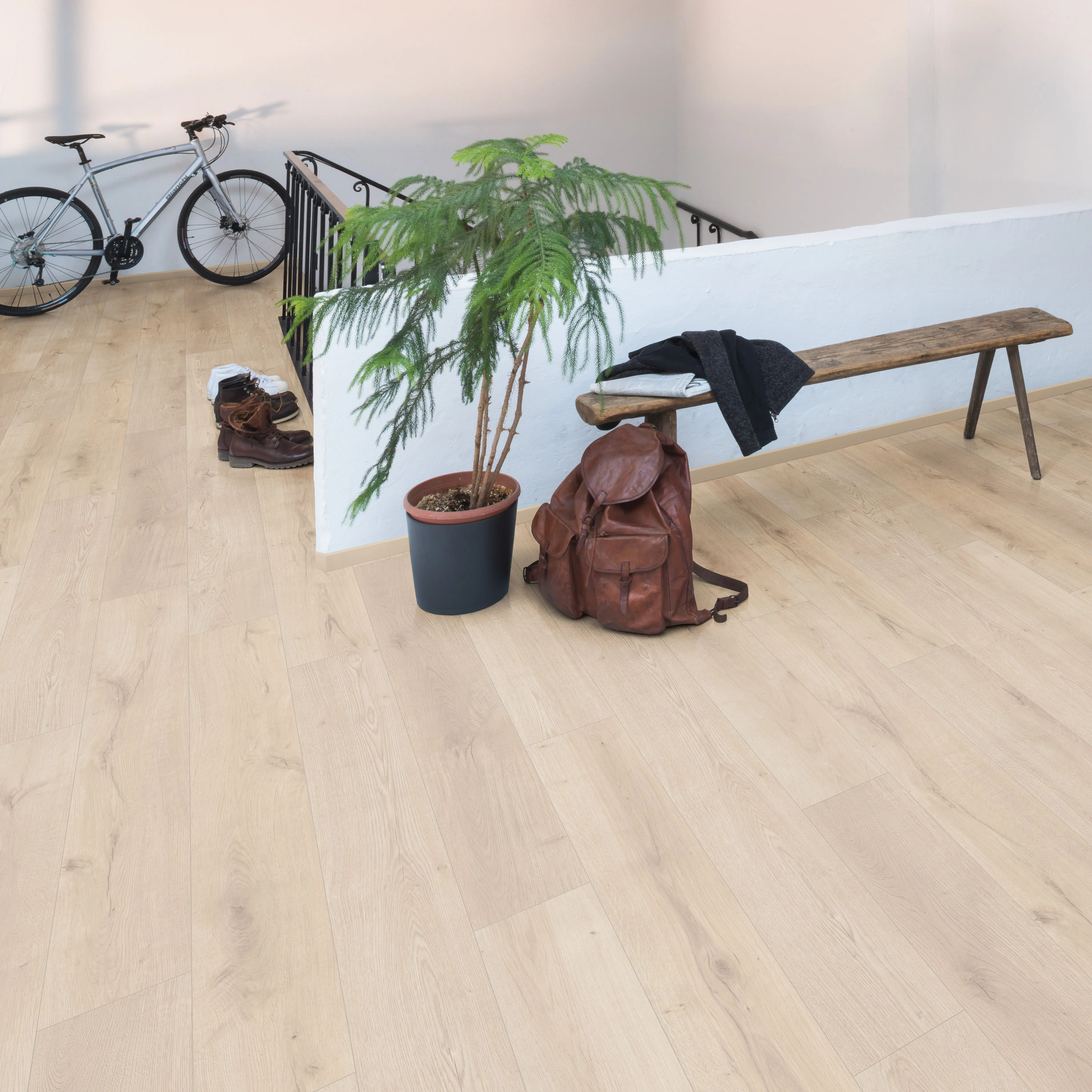 Изображение товара Ламинат «Дуб Сэнди» 33 класс толщина 8 мм 1.99 м²