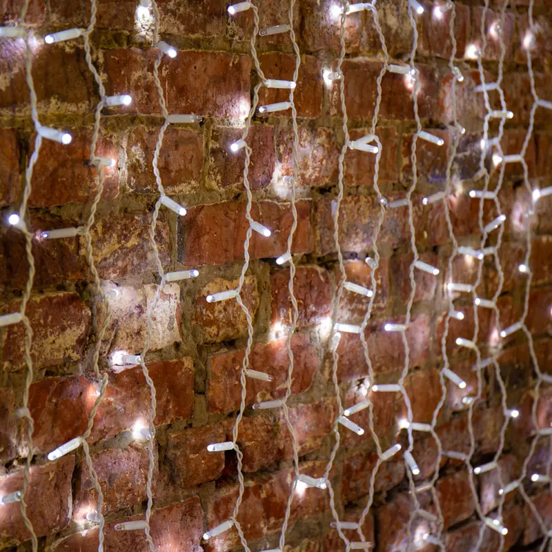 Изображение товара Электрогирлянда универсальная Neon-night 235-221 занавес 2x2 м 300 ламп холодный белый 1 режим работы