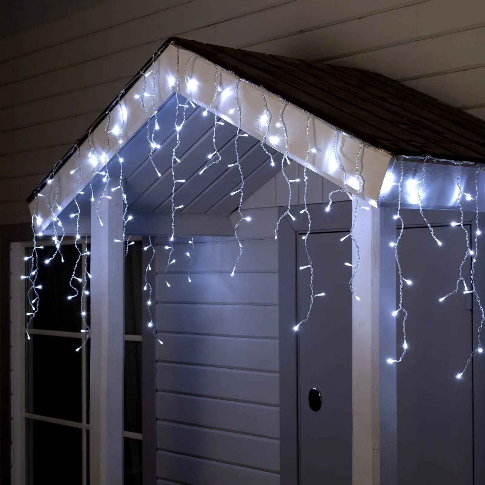 Изображение товара Электрогирлянда универсальная Luazon lighting 705912 бахрома 4x4 м 180 ламп холодный белый 8 режимов работы