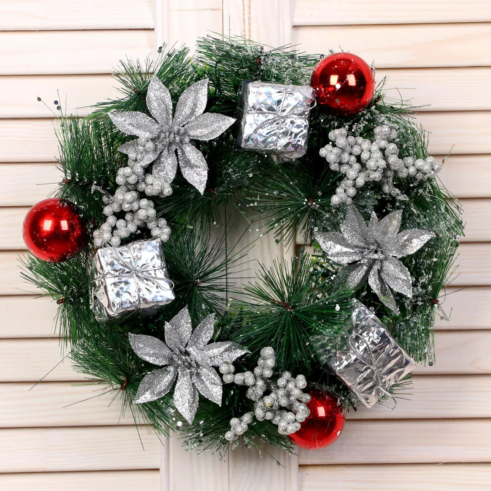 Изображение товара Рождественский венок Зимнее волшебство 5036600 ø 25 см с декором