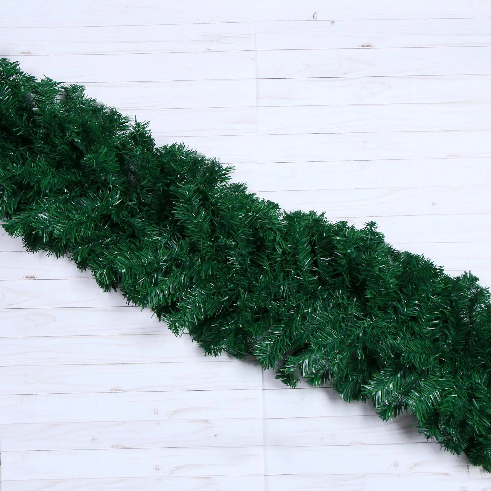 Изображение товара Гирлянда новогодняя Зимнее волшебство Праздничная 270 см 280 веток d-6 см длина веток 17.5 см