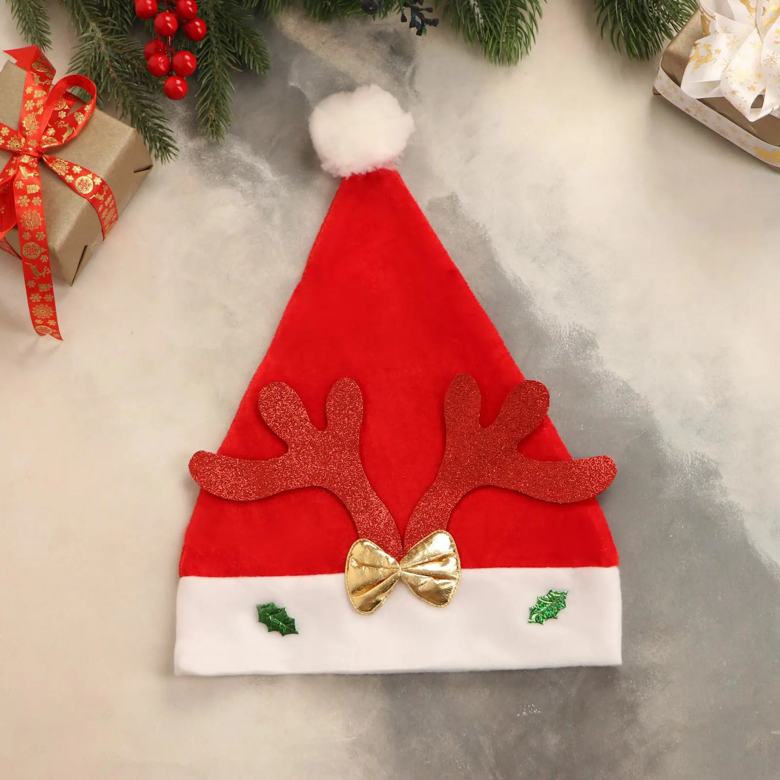 Изображение товара Колпак новогодний Зимнее волшебство Оленьи рожки с бантиком и снежинками 25x35 см