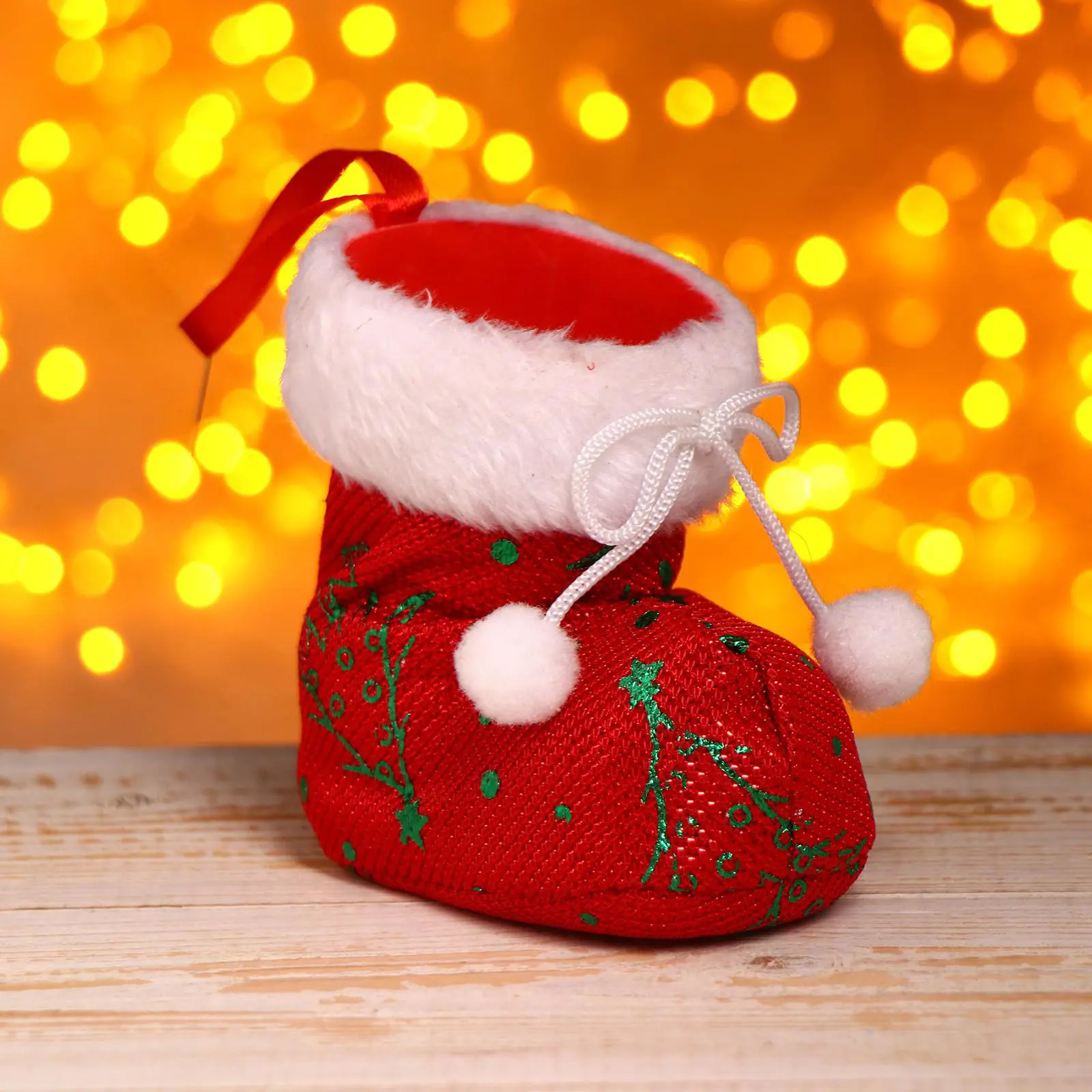 Изображение товара Подарочная упаковка Страна Карнавалия Сапожок бантик с помпонами и белой опушкой