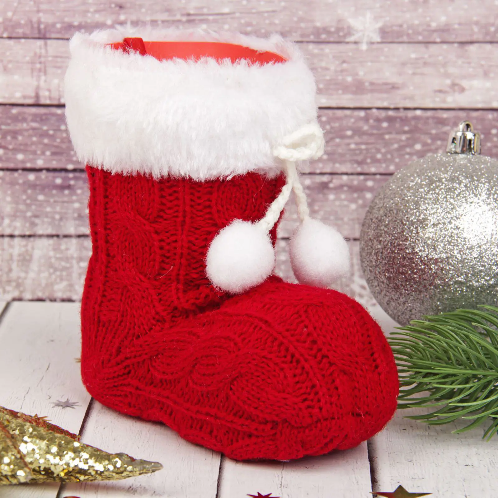 Изображение товара Подарочная упаковка Страна Карнавалия Сапожок вязаный с помпонами красный