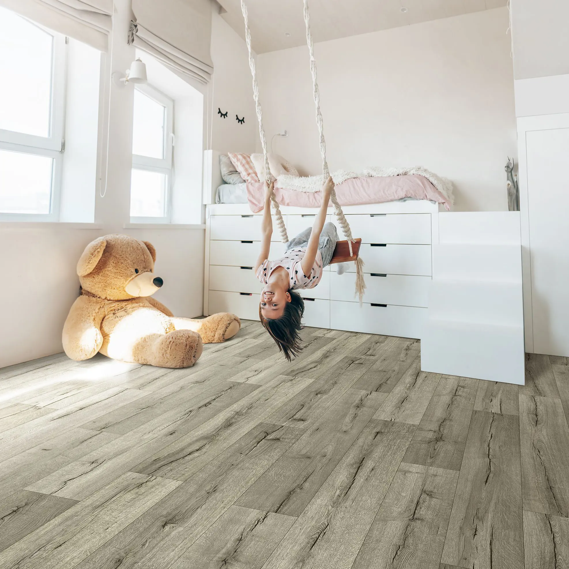 Изображение товара Линолеум Дуб Русский 32 класс 2.8 мм ширина 1.5 м