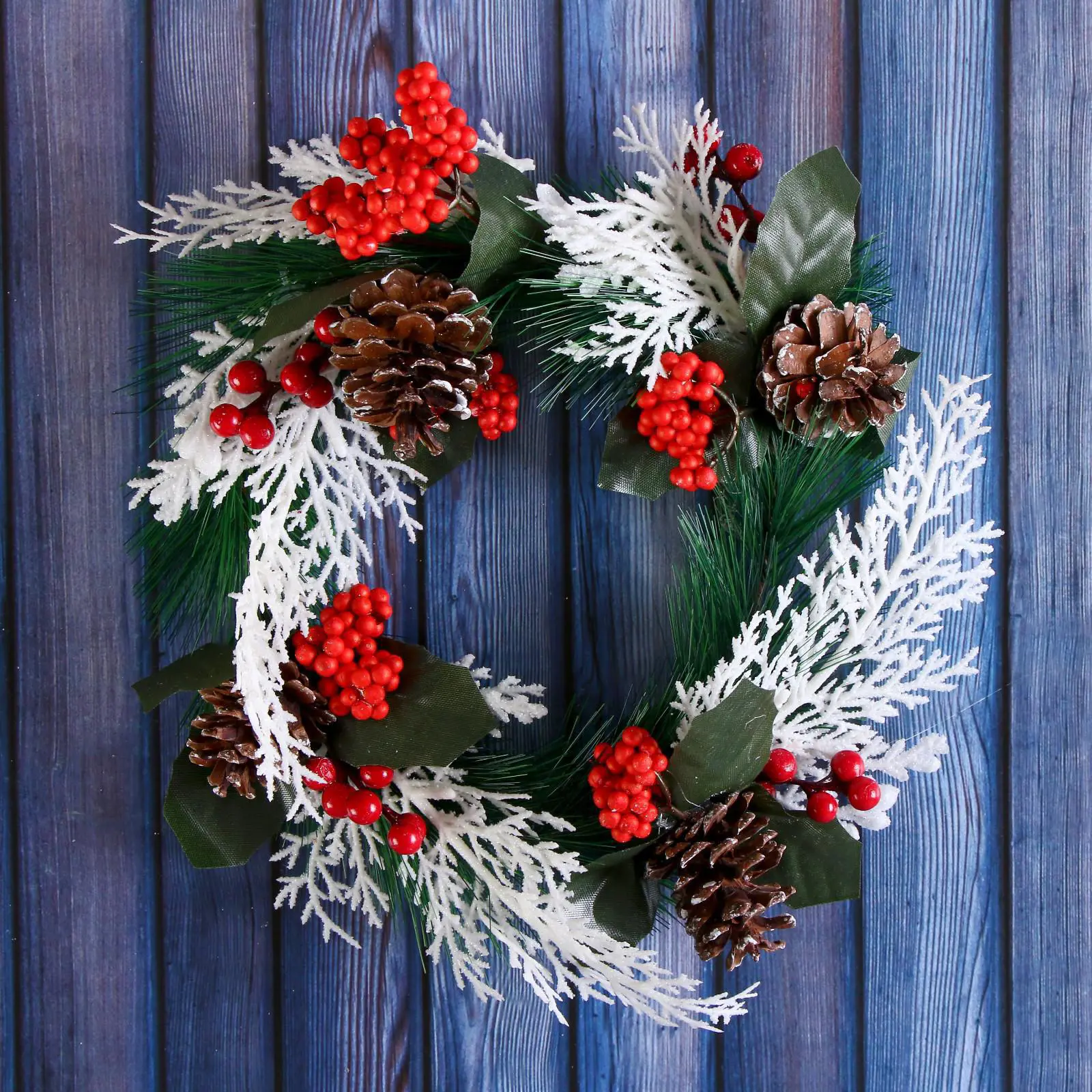 Изображение товара Рождественский венок Зимнее волшебство 5043524 ø 16 см с декором