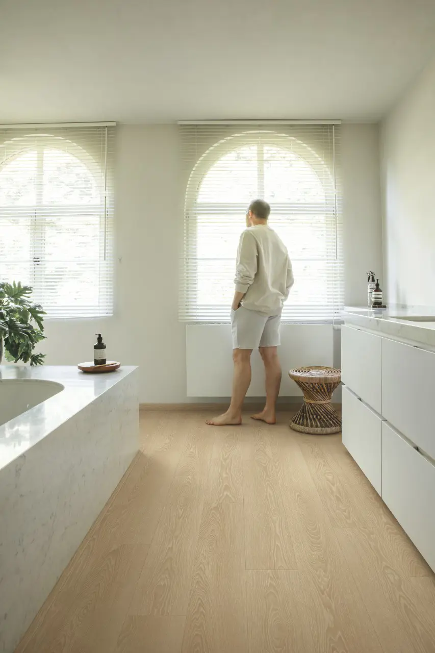 Изображение товара Ламинат Quick Step Classic Дуб натуральный отбеленный 32 класс толщина 8 мм с фаской 1.596 м²